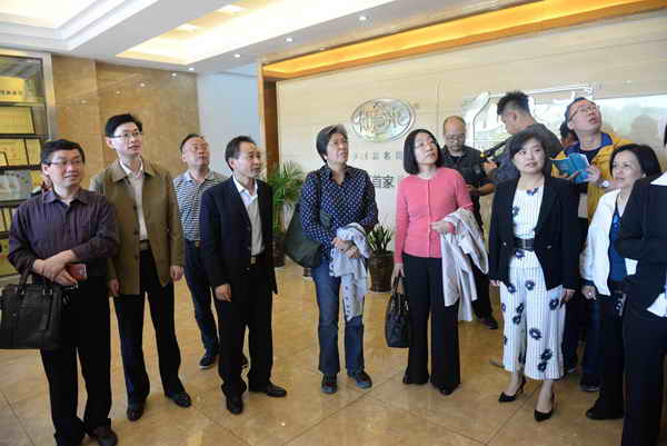 杭州亞運(yùn)會(huì)官方靈芝產(chǎn)品供應(yīng)商|杭州亞運(yùn)會(huì)官方供應(yīng)商|中國(guó)靈芝十大品牌|仙客來靈芝|仙客來靈芝破壁孢子粉|仙客來孢子油|仙客來靈芝飲片|仙客來破壁孢子粉|靈芝孢子油|孢子粉|靈芝破壁孢子粉|靈芝|中華老字號(hào)