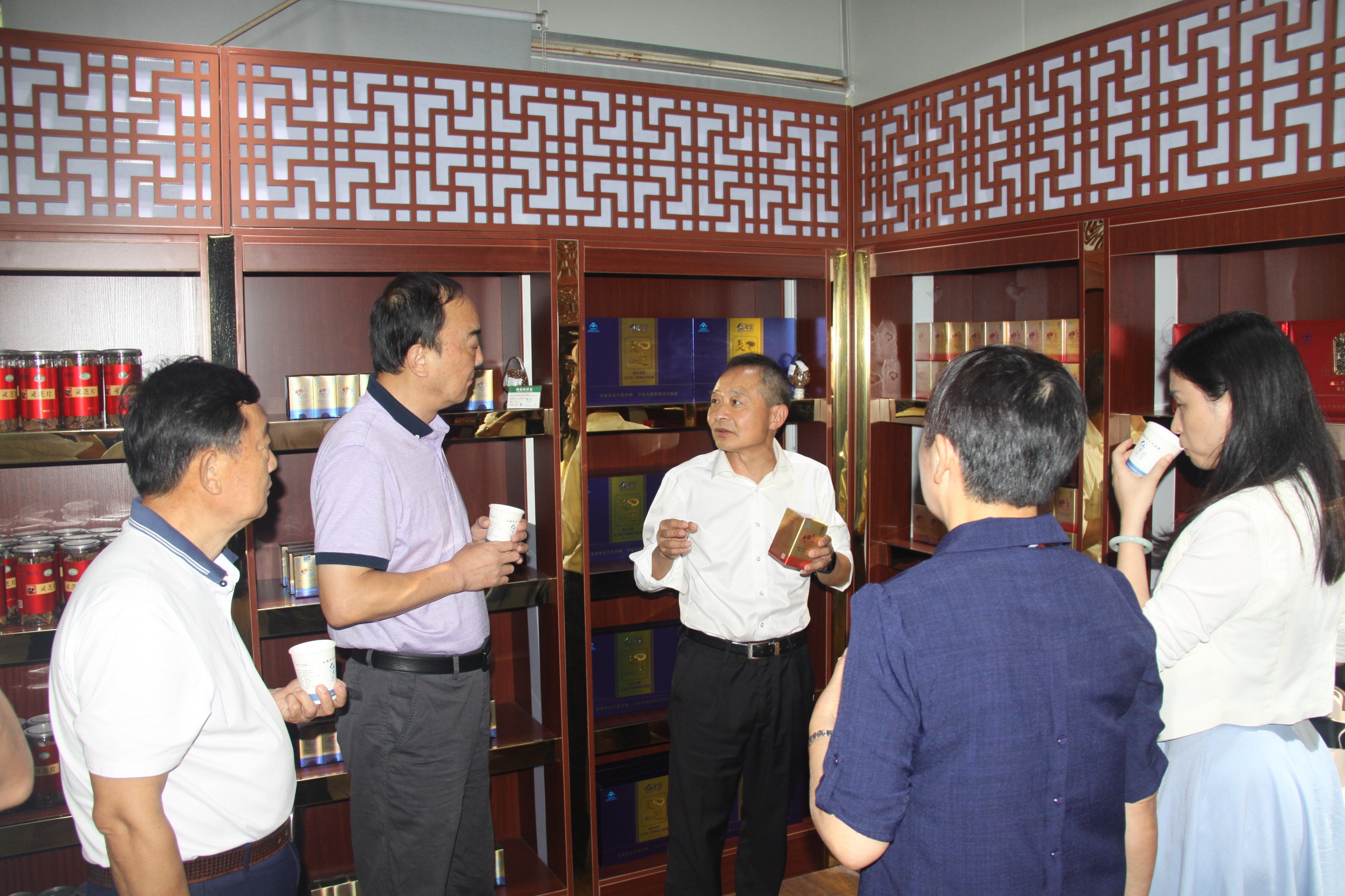 杭州亞運(yùn)會(huì)官方靈芝產(chǎn)品供應(yīng)商|杭州亞運(yùn)會(huì)官方供應(yīng)商|中國靈芝十大品牌|仙客來靈芝|仙客來靈芝破壁孢子粉|仙客來孢子油|仙客來靈芝飲片|仙客來破壁孢子粉|靈芝孢子油|孢子粉|靈芝破壁孢子粉|靈芝|中華老字號