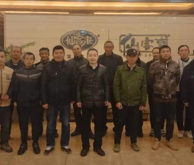 質量在手中  安全在心中|新年伊始  享受國務院特殊津貼專家、潘新華董事長情暖工地建設者