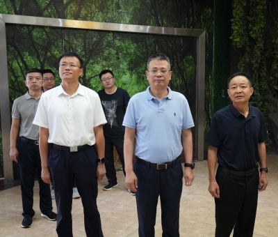 國家知識產(chǎn)權(quán)局運(yùn)用促進(jìn)司副司長彭文一行蒞臨仙客來調(diào)研