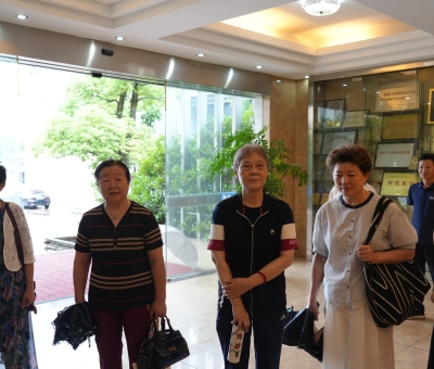 九江市女子網(wǎng)協(xié)黨支部到仙客來(lái)開(kāi)展&ldquo;感悟科技興農(nóng) 踐行初心使命&rdquo;主題黨日活動(dòng)